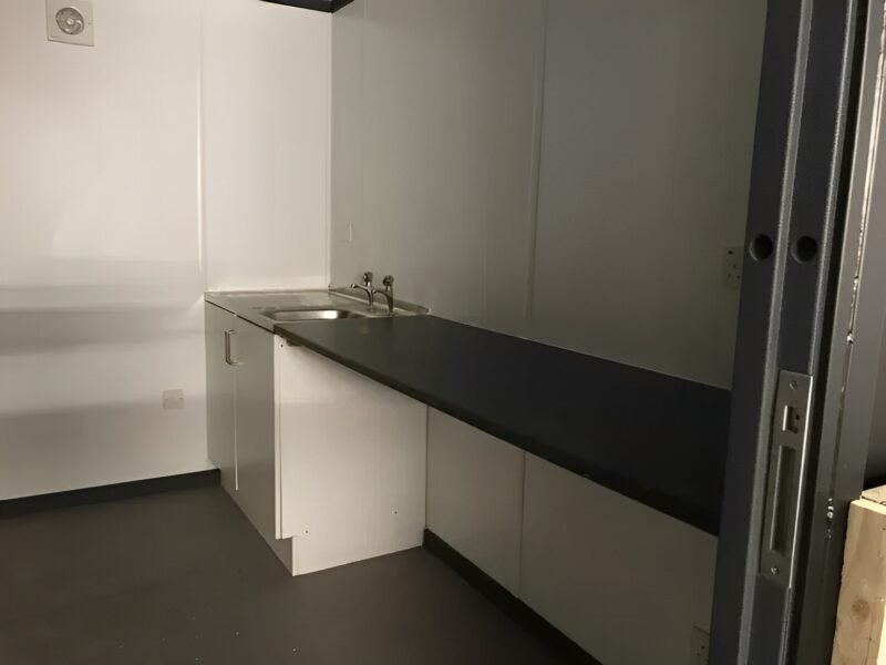10ft x 8ft Cladded Food | Drink Outlet Shipping Containers - Image 7