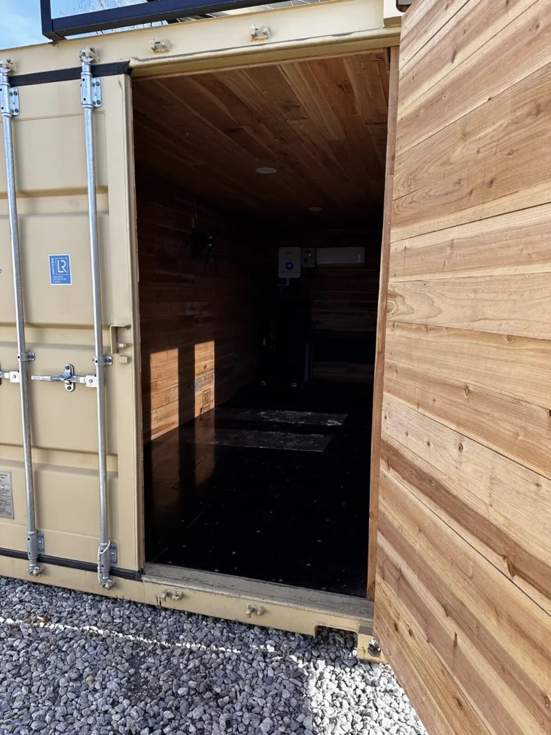 20 ft Shipping Container Office Solar Off Grid - Image 4
