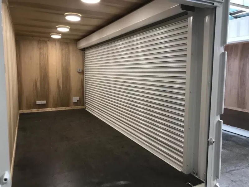 20Ft x 8Ft Roller Shutter Shipping Container - Image 4