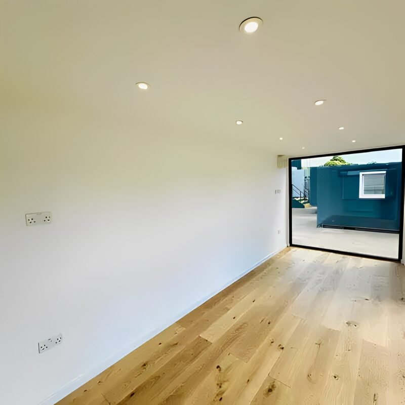 20ft x 8ft Custom Shipping Container Converted Office | Portable Building | Garden Office - Image 13