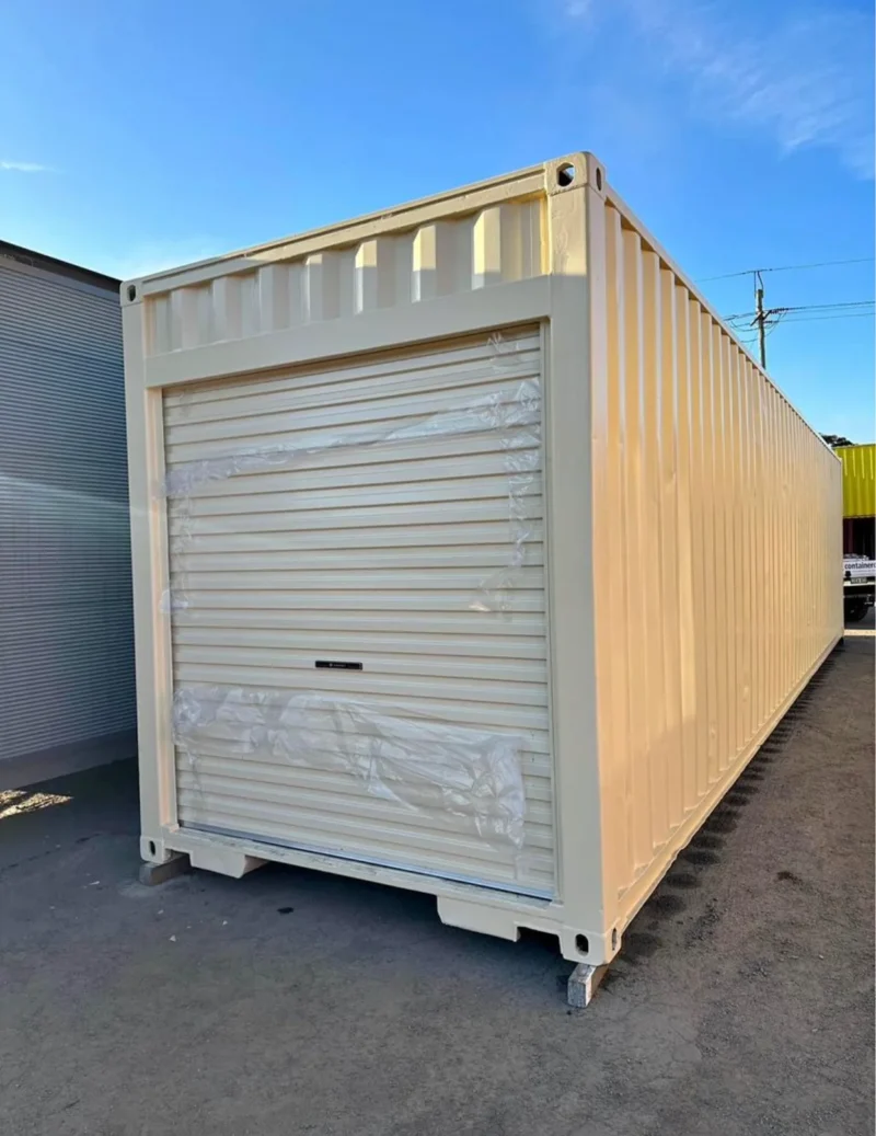 40ft X 8ft Shipping Container With Rolling Door
