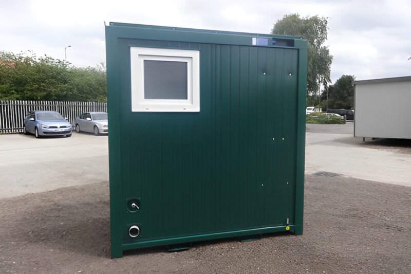 8Ft x 5Ft Mains Toilet/Shower - Image 4