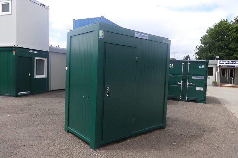 8Ft x 5Ft Mains Toilet/Shower