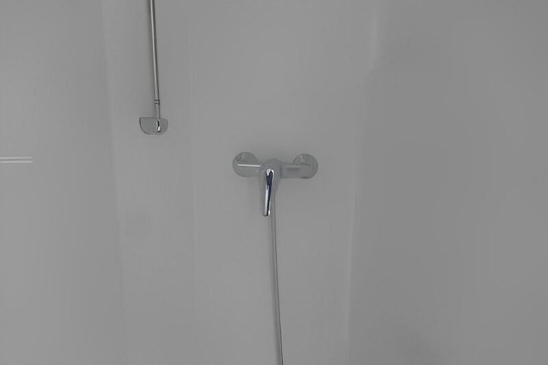 8Ft x 5Ft Mains Toilet/Shower - Image 8