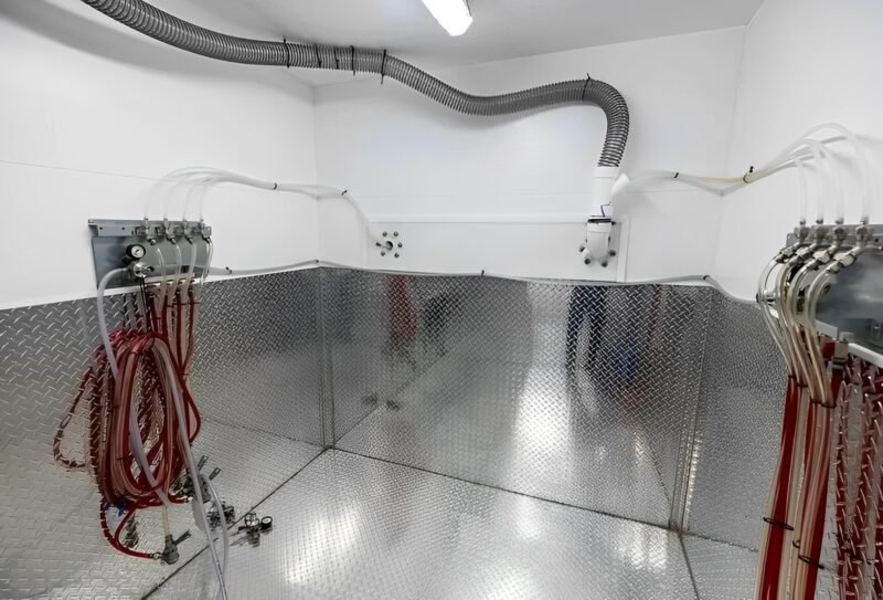 Custom 20ft Container Kitchen - Image 6