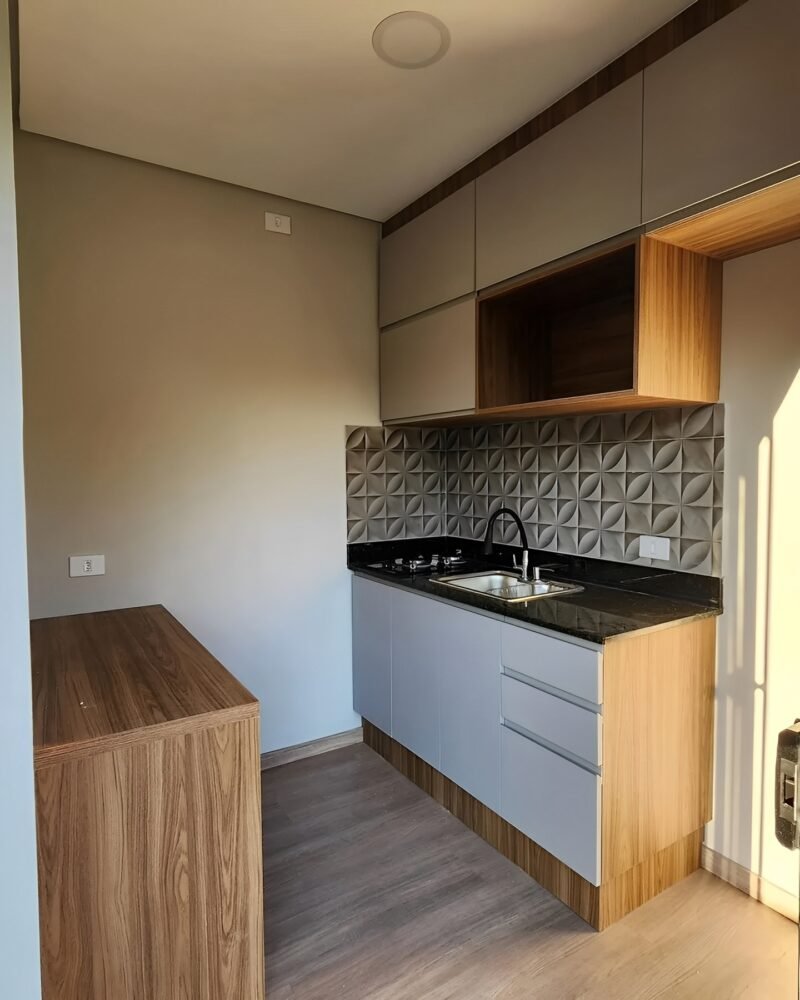 Custom 20ft Container Home With Water Tank - Image 2