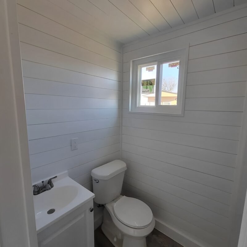 Custom 20ft Shipping Container House - Image 4