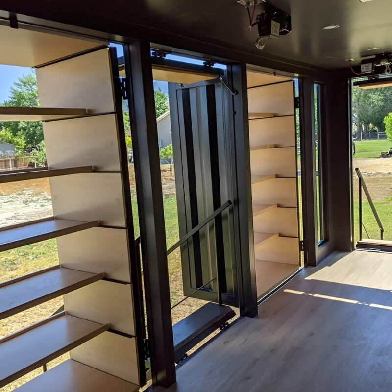 Custom 20ft Shopping Container on Wheels - Image 7