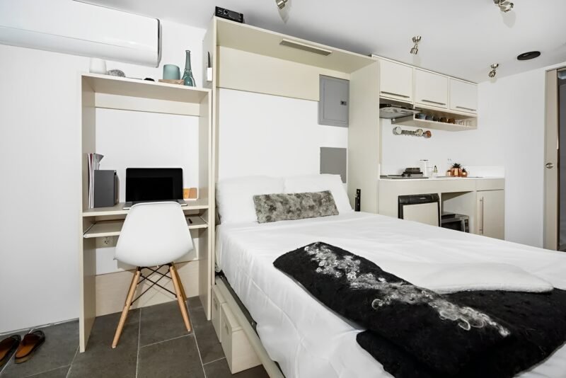 Fully Equiped 20ft Shipping Container Home - Image 7