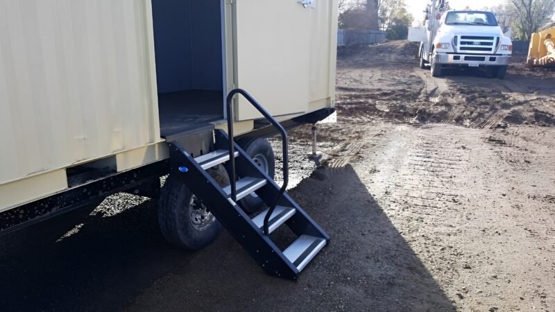 20ft Mobile Office Container With Trailer - Image 5
