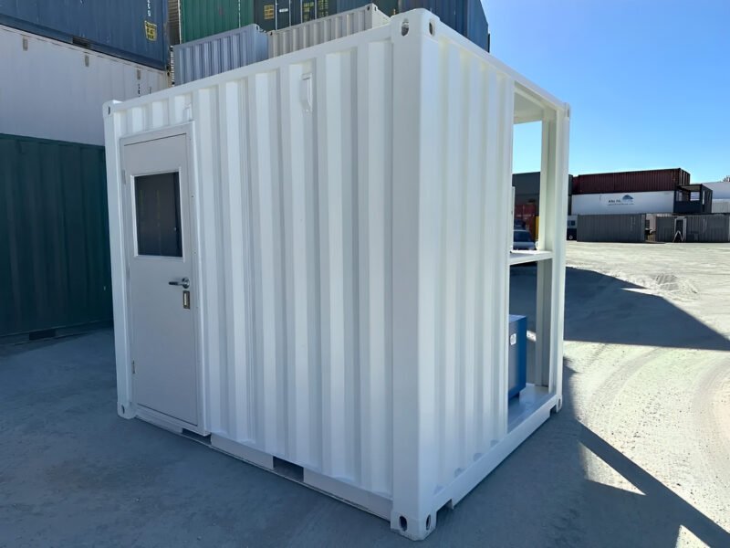 White Modified 10ft Shipping Container with AC